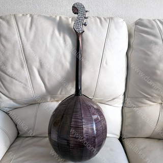 42. Luxury domra “Lava” No. 2.