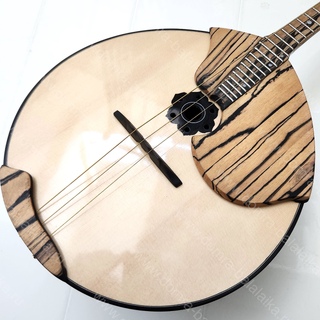 51. Alto domras lux: ebony necks