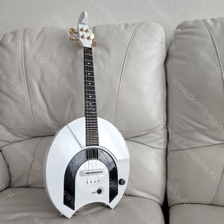 76. Domra four-string black-and-white 