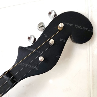 83. Domra with a neck made of flamed ebony