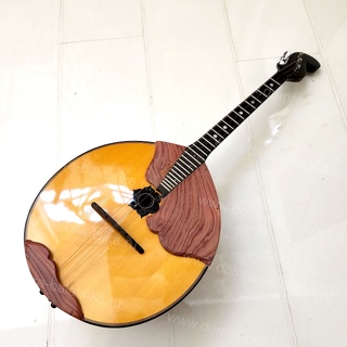 83. Domra with a neck made of flamed ebony