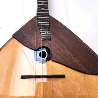 85 The “Classic” balalaika