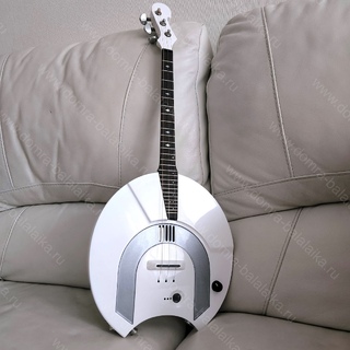 86 An electric domra in a white‑and‑silver colour scheme