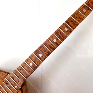 91 Domra Lux “Amber”