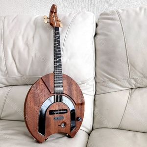 72. Four-string mahogany electric domra