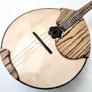 51. Alto domras lux: ebony necks